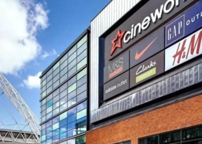 Stylish Wembley Stadium And Ovo Arena Apartment, London